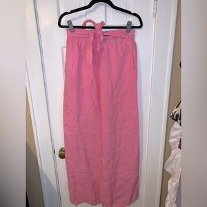 Trendy, vibrant bubble gum pink wide leg fitted linen pants